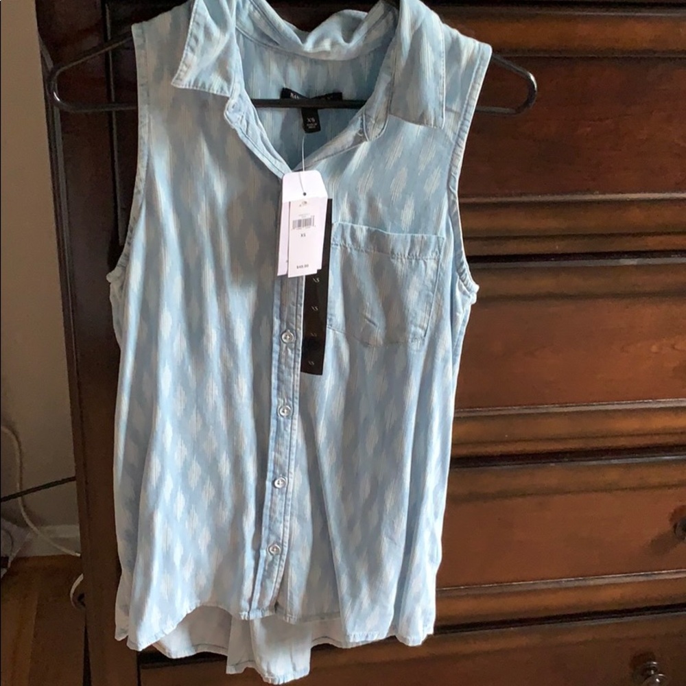 banana Republic top!